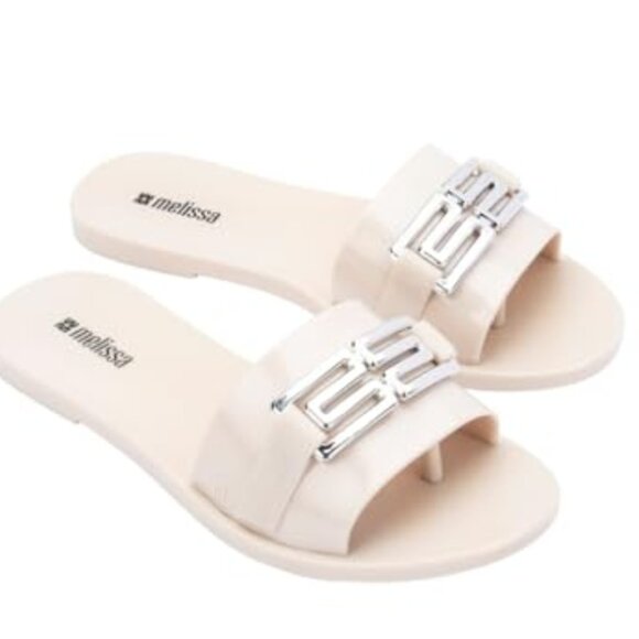 Melissa Babe M Chic Slide Sandals for Women – Stylish and Lightweight Slip-on wi - Picture 1 of 3